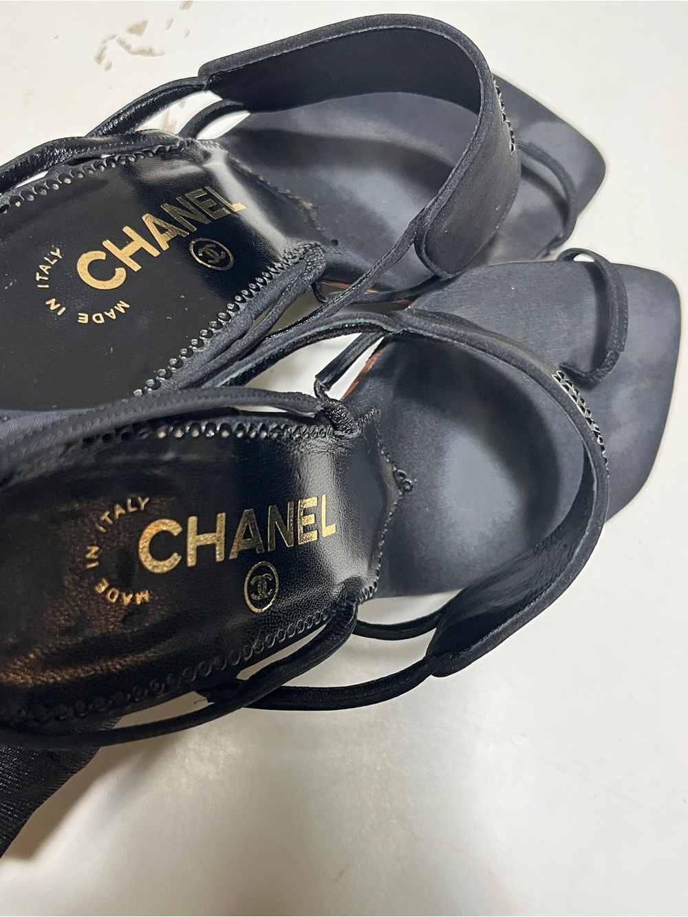 CHANEL Black Square Toe Toe-Loop Mules with Beaded CC - Picture 6 of 6